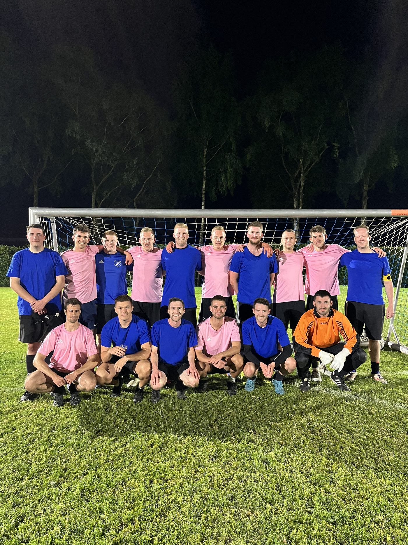 Beide Teams 2025